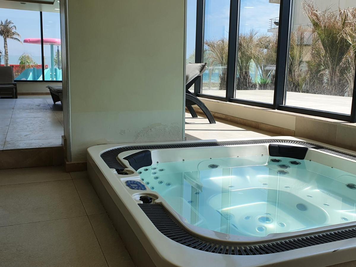 Andreas - Pool & Spa Beach Resort Năvodari Екстериор снимка